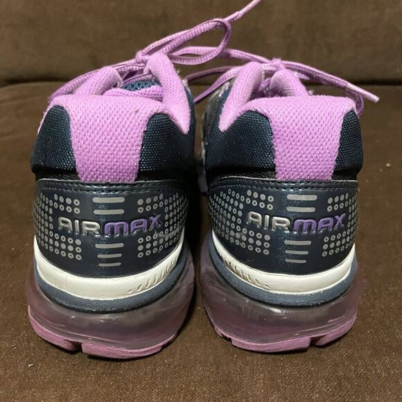 Very Good Nike Air Max 2009 Vintage Black Grape Womens 7 US 5.5 Y GS 38 EUR - Picture 4 of 8